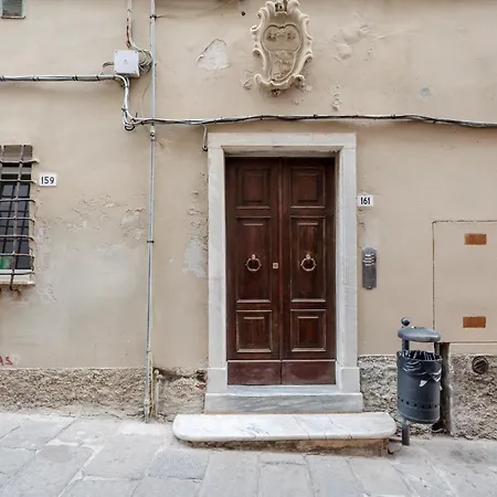 Guesthost - La Casa Sulla Calata * Porto Venere