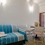 Guesthost - La Casa Sulla Calata Apartment Porto Venere