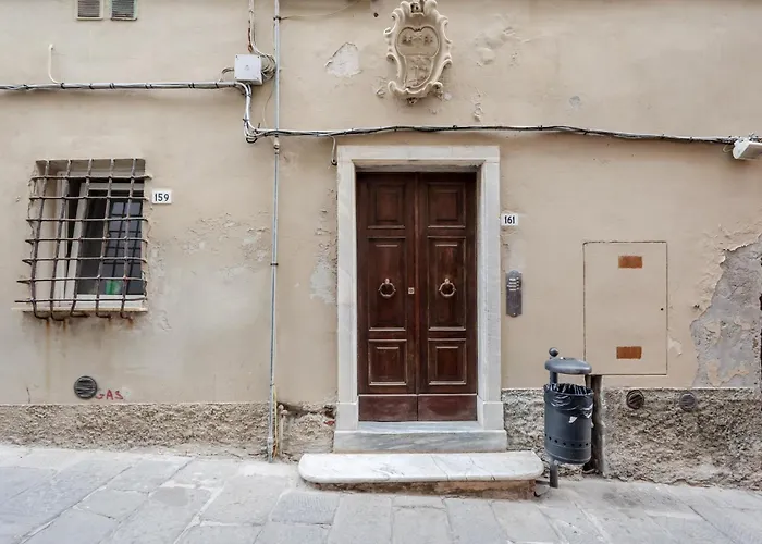 Guesthost - La Casa Sulla Calata * Porto Venere